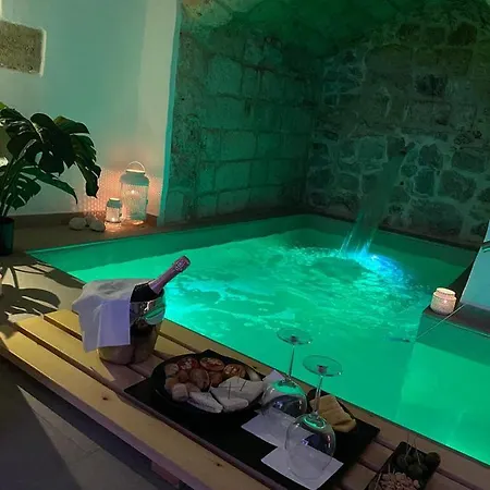 Luna Federiciana Luxury & 2* Altamura
