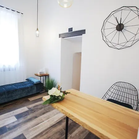 Bed & Breakfast Luna Federiciana Luxury & 2*