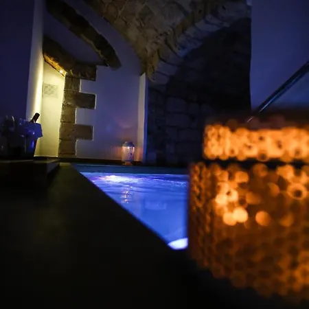 Bed & Breakfast Luna Federiciana Luxury & 2*