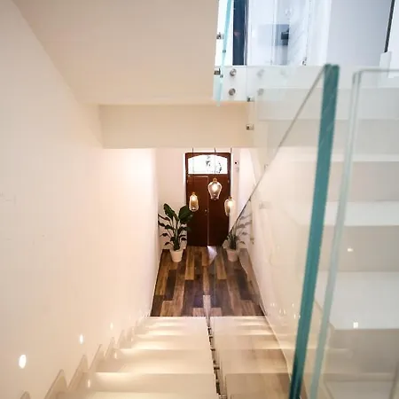 Luna Federiciana Luxury & 2*