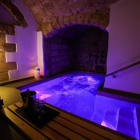 Bed & Breakfast Luna Federiciana Luxury & Altamura